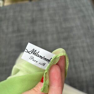 Elegant Green Scarf for Versatile Style- 100% Silk